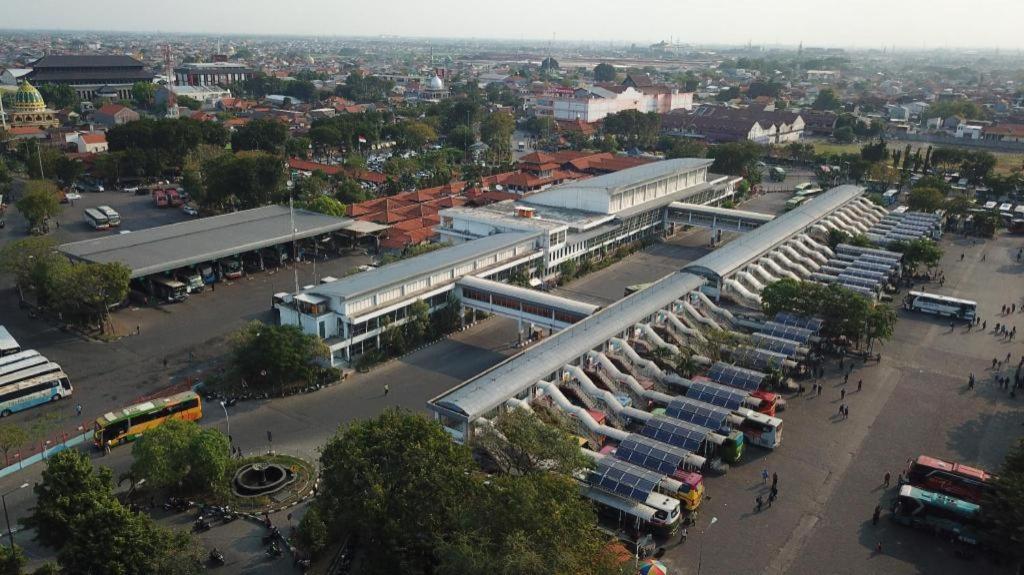 Cahaya 3 Juanda 2*